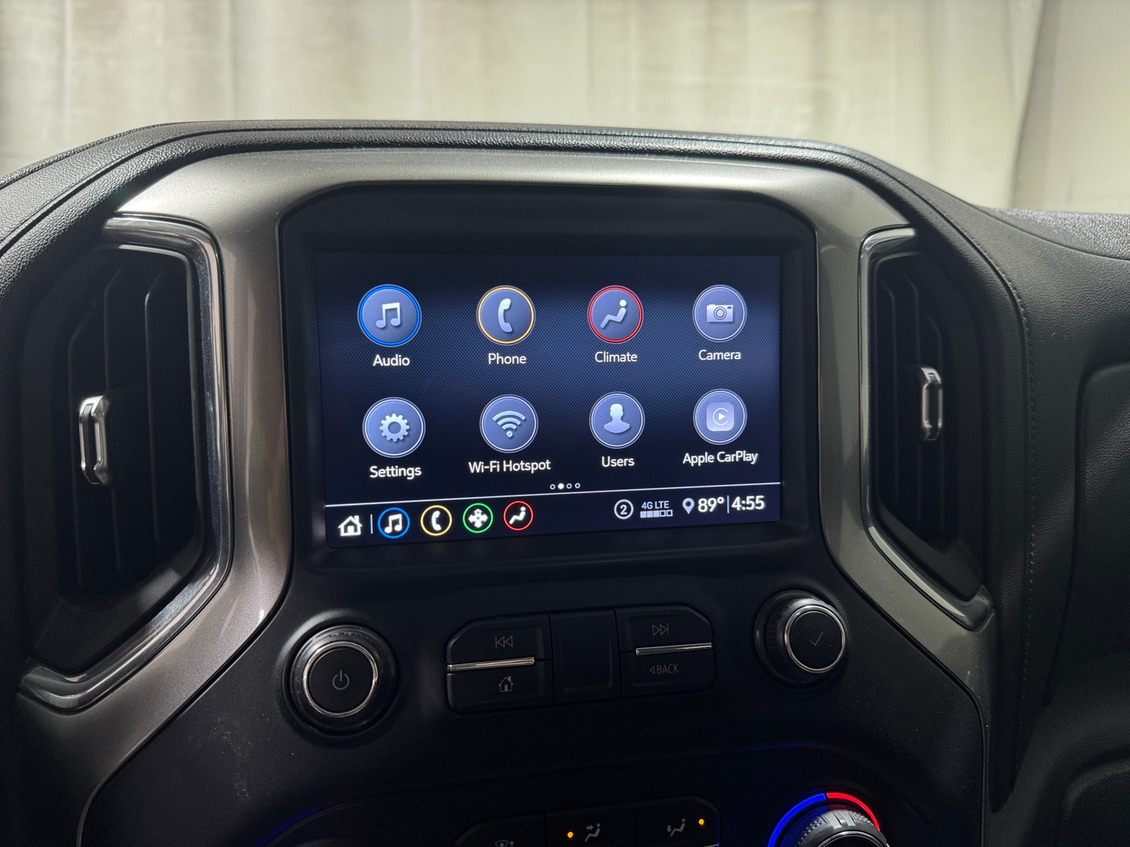 Thumbnail: 2020 Chevrolet Silverado 1500 - 4
