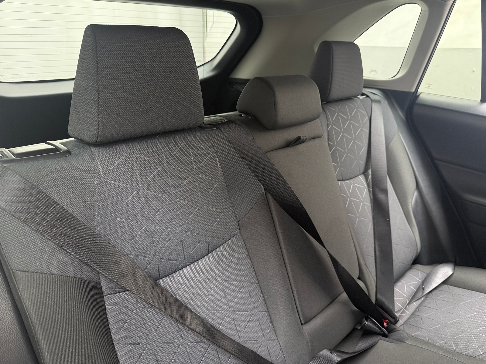 Thumbnail: 2025 Toyota RAV4 - 6