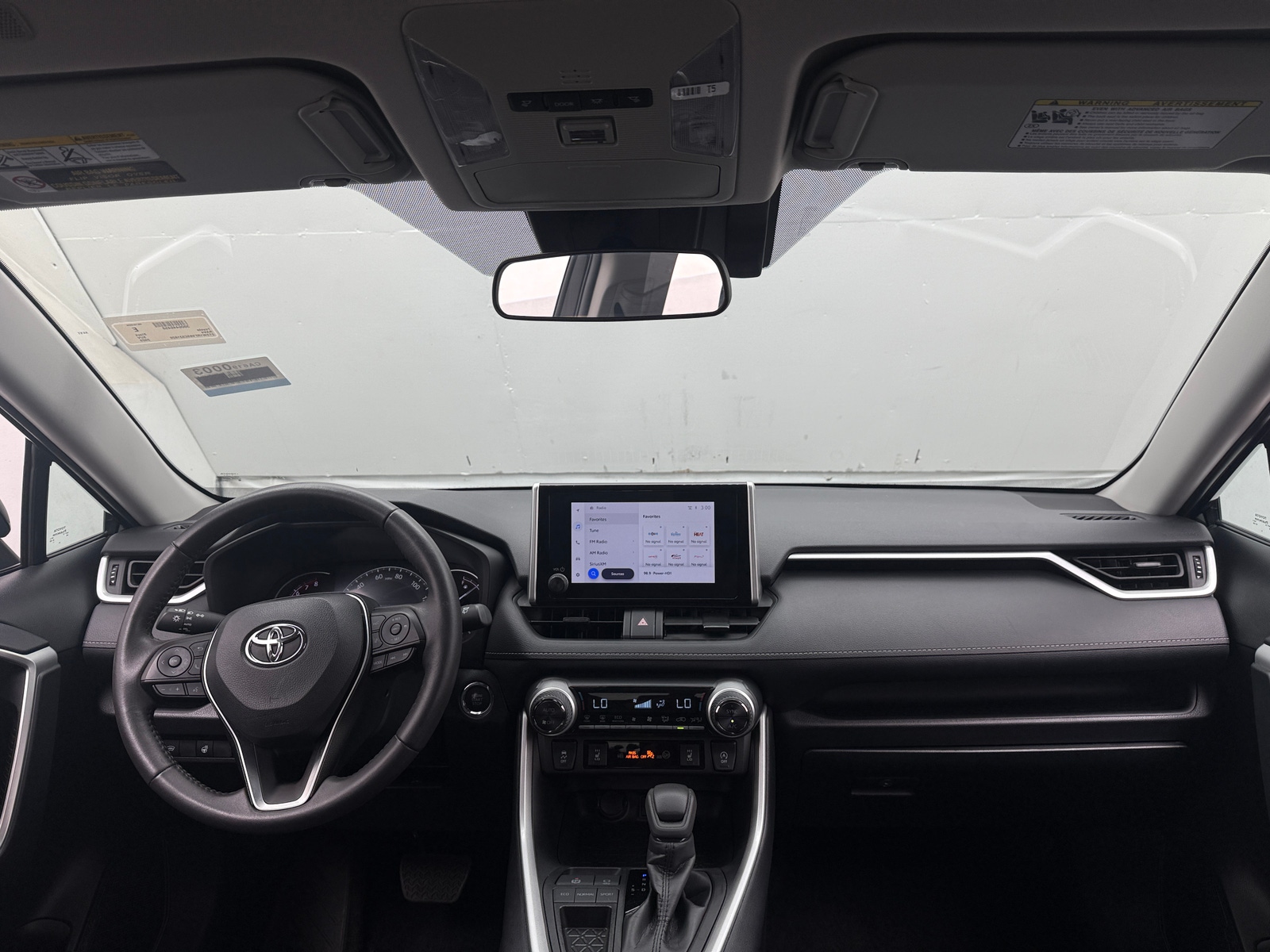 Thumbnail: 2025 Toyota RAV4 - 3