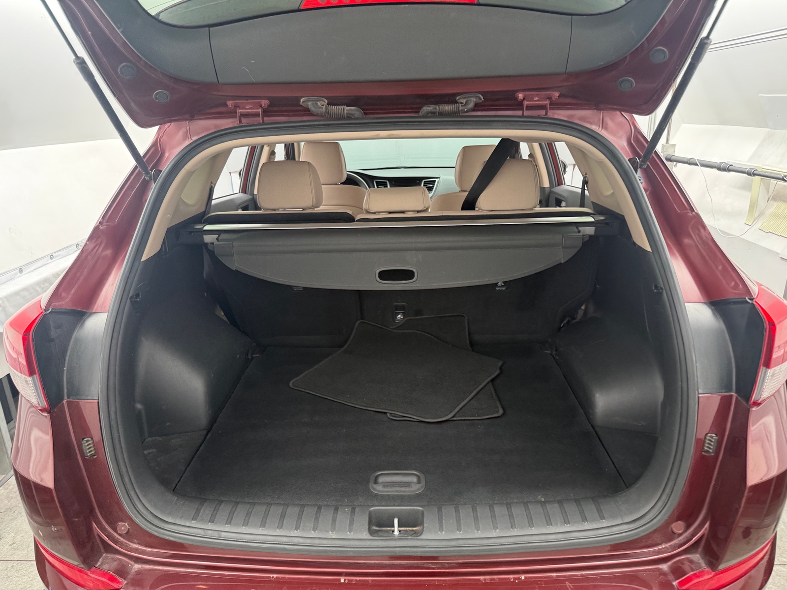 Thumbnail: 2017 Hyundai Tucson - 7
