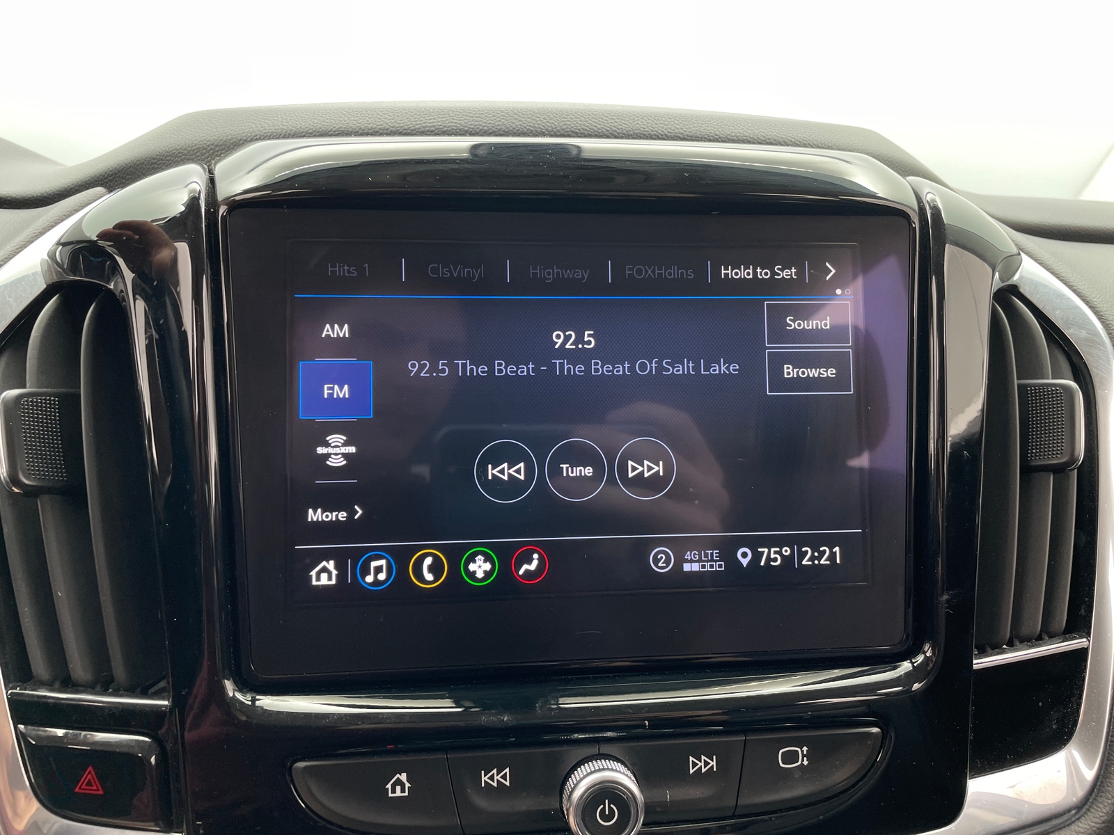 Thumbnail: 2020 Chevrolet Traverse - 3