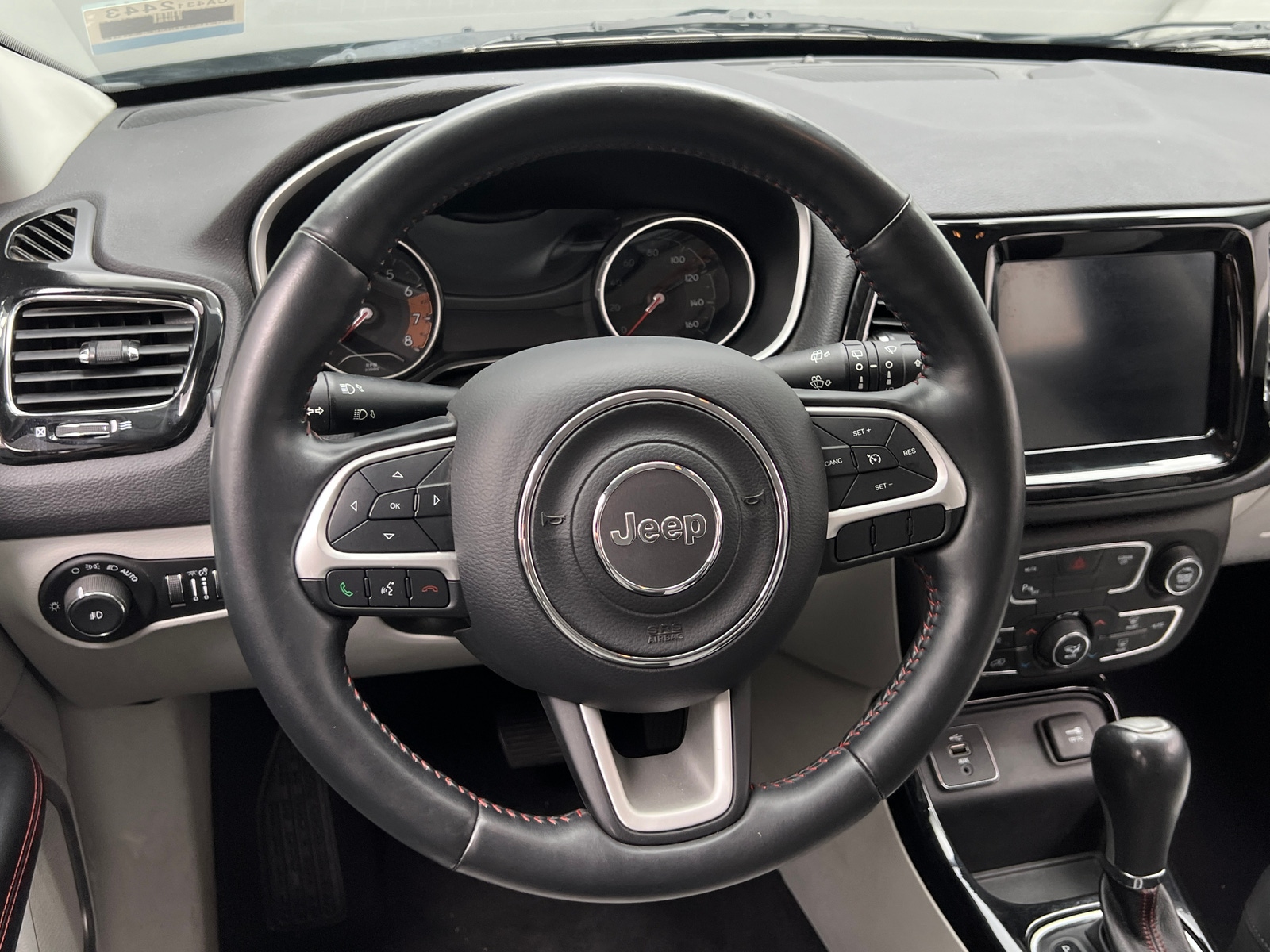 Thumbnail: 2018 Jeep Compass - 4