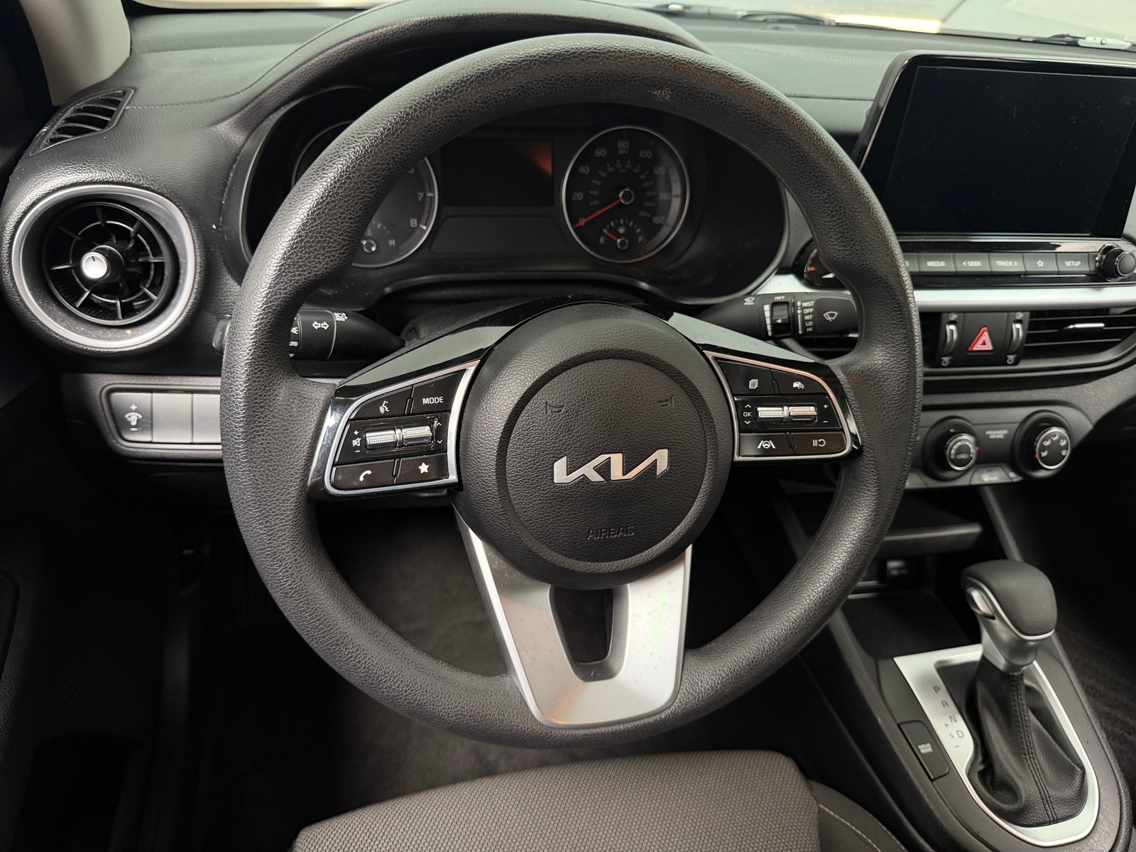 Thumbnail: 2023 Kia Forte - 5
