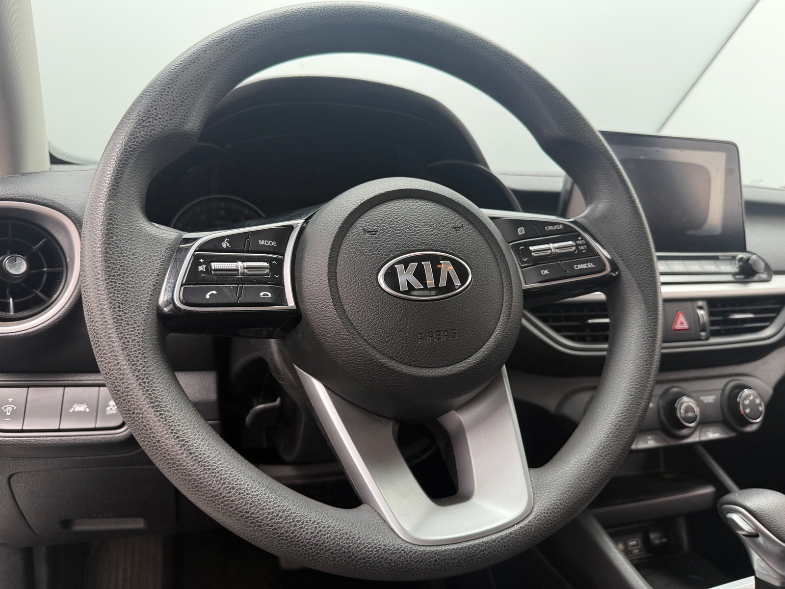 Thumbnail: 2020 Kia Forte - 5