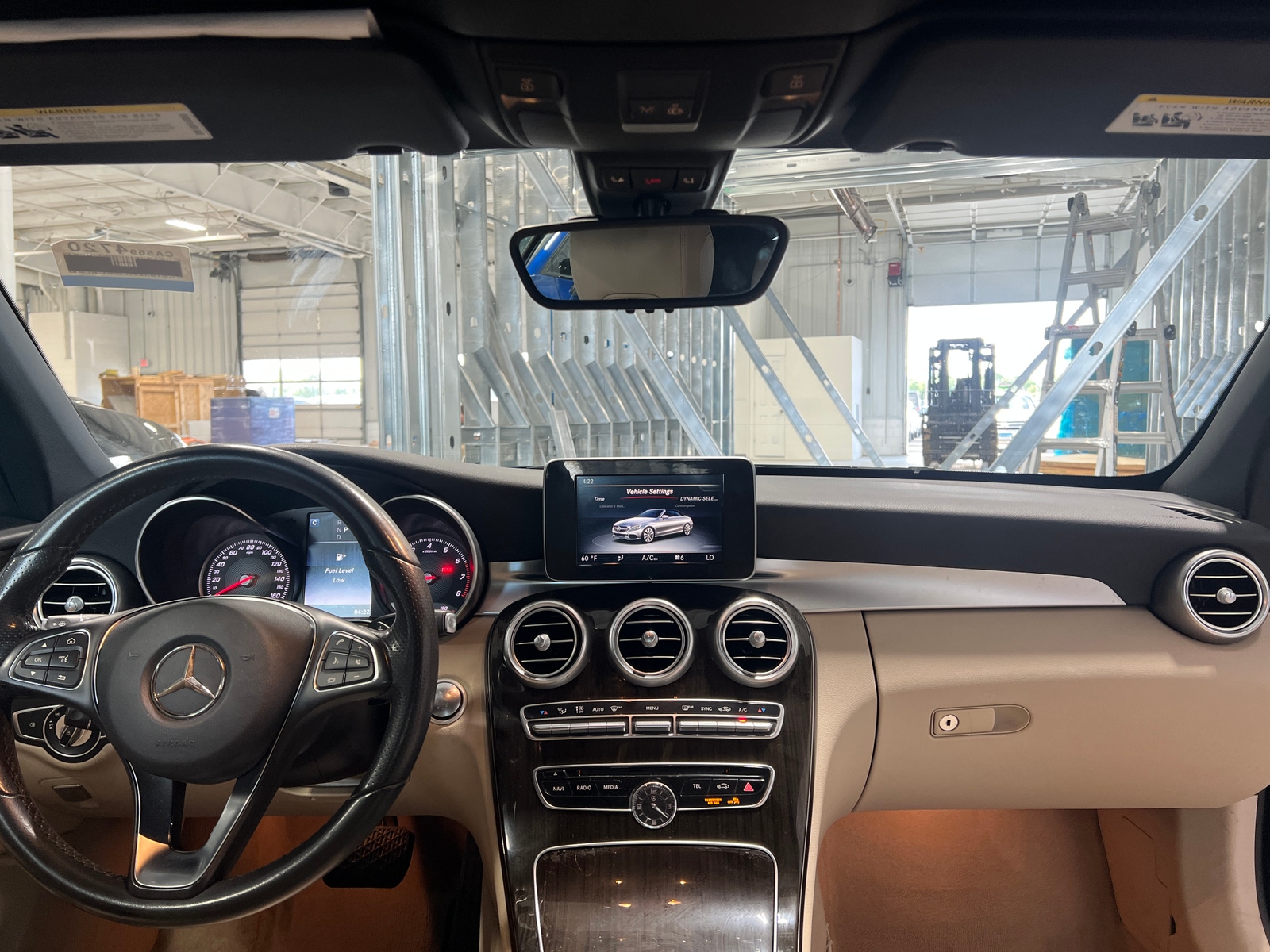Thumbnail: 2017 Mercedes-Benz C-Class - 2