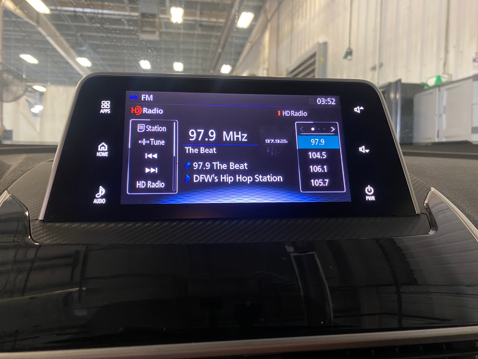 Thumbnail: 2018 Mitsubishi Eclipse Cross - 4