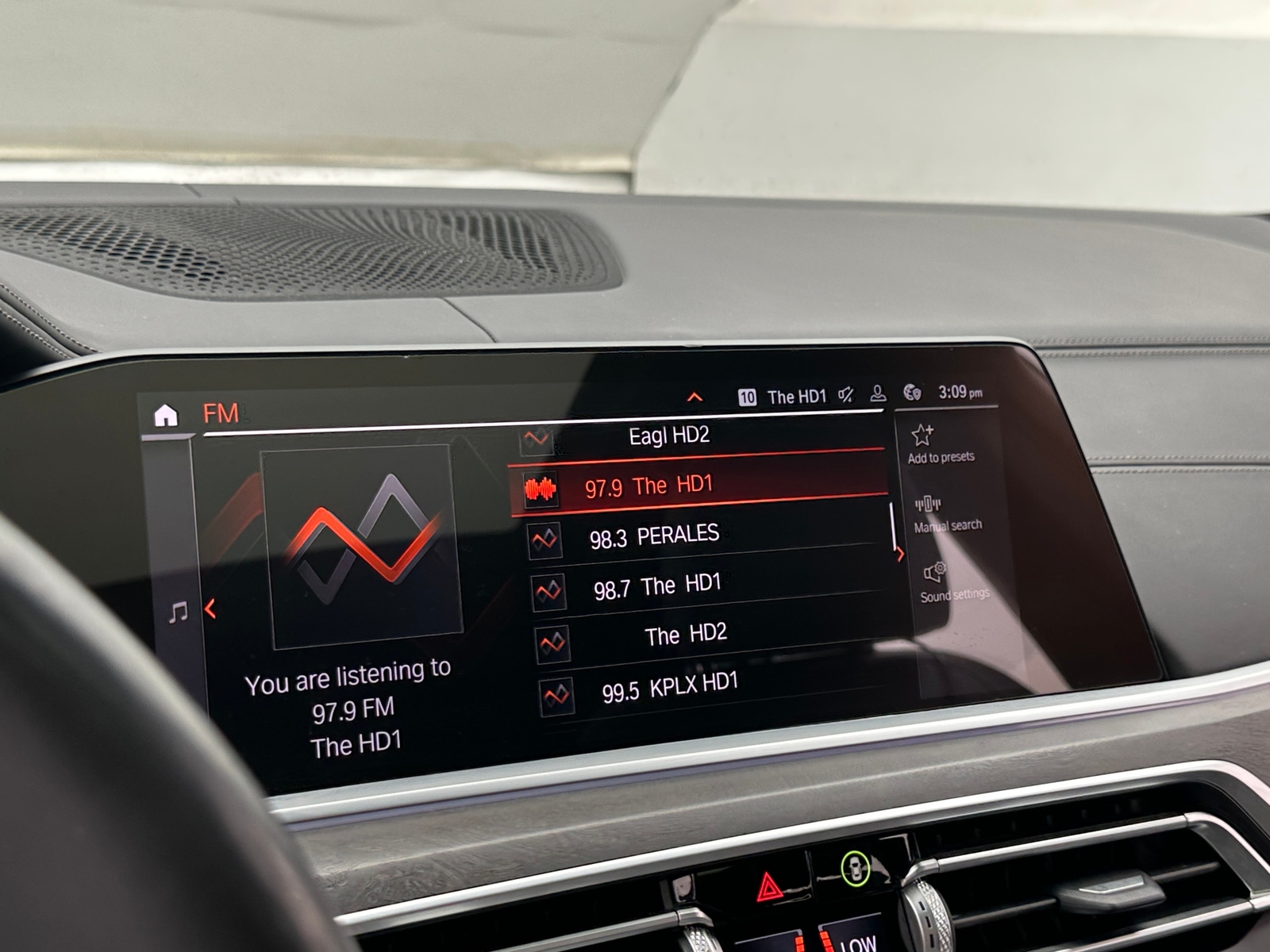 Thumbnail: 2021 BMW X7 - 3