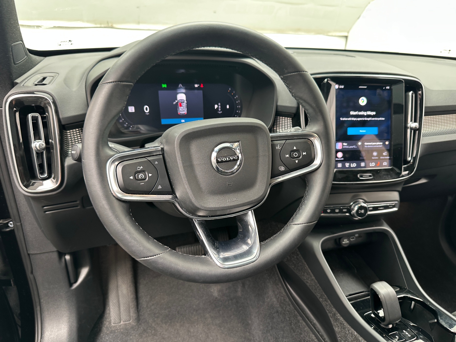Thumbnail: 2025 Volvo XC40 - 5