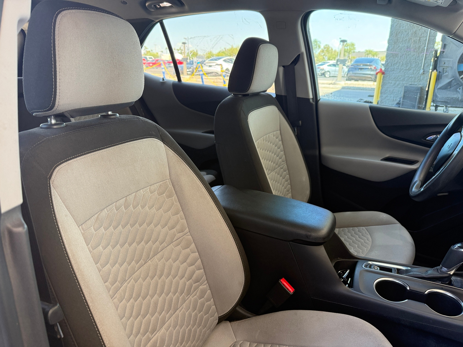 Thumbnail: 2021 Chevrolet Equinox - 2