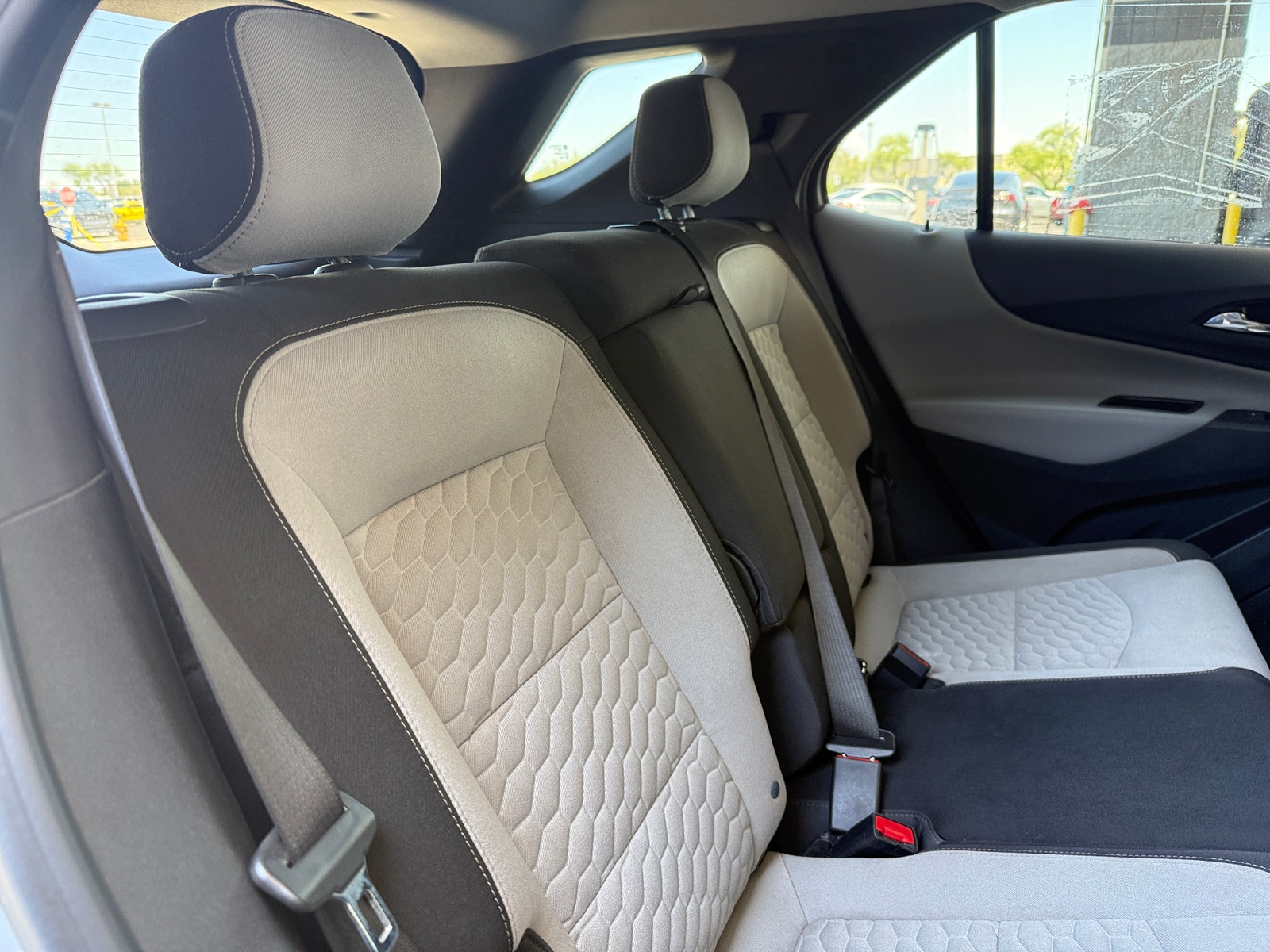 Thumbnail: 2021 Chevrolet Equinox - 6