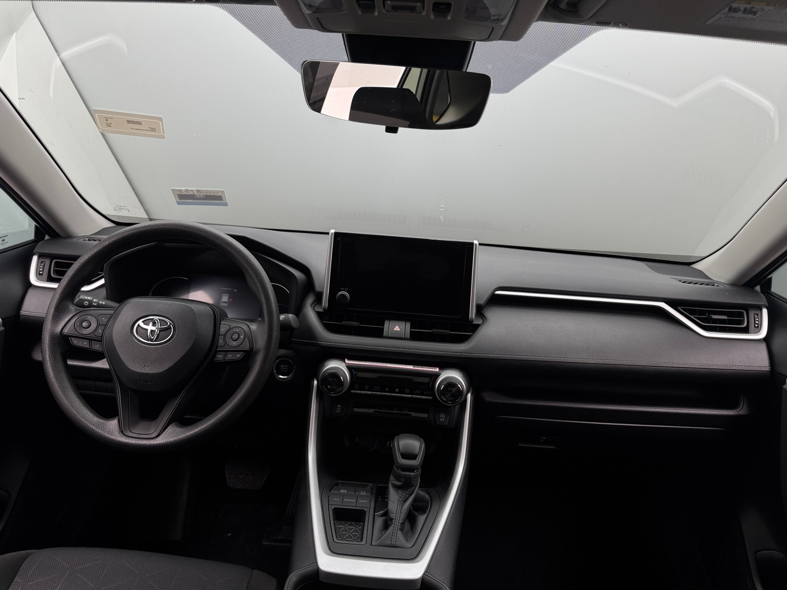 Thumbnail: 2024 Toyota RAV4 - 3