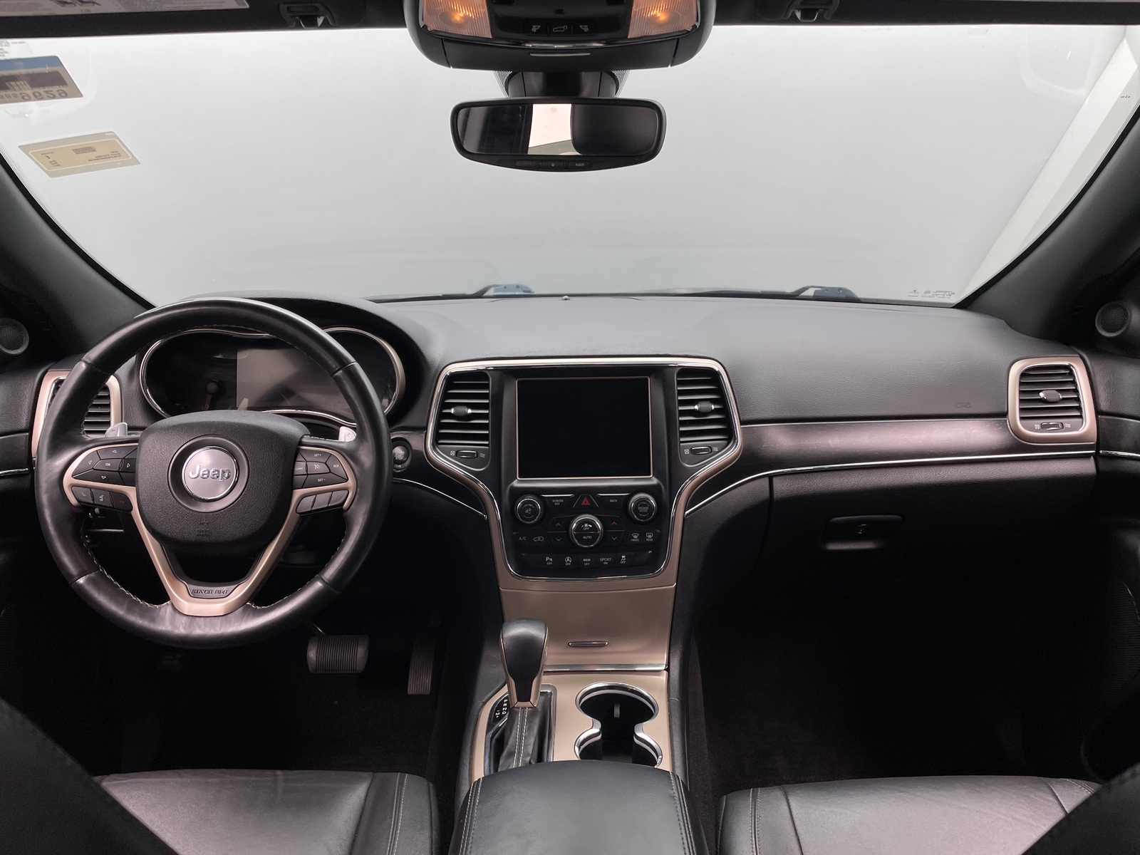 Thumbnail: 2017 Jeep Grand Cherokee - 2