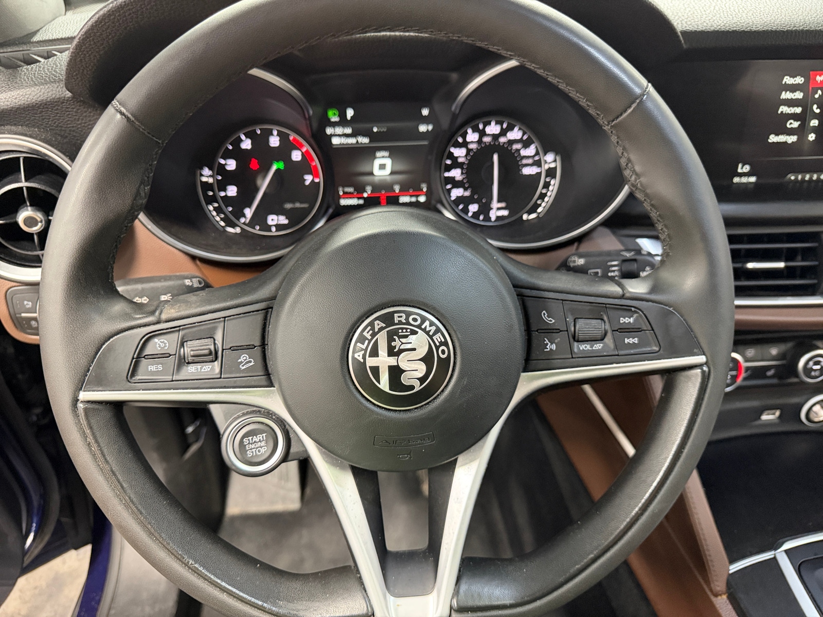 Thumbnail: 2019 Alfa Romeo Stelvio - 4
