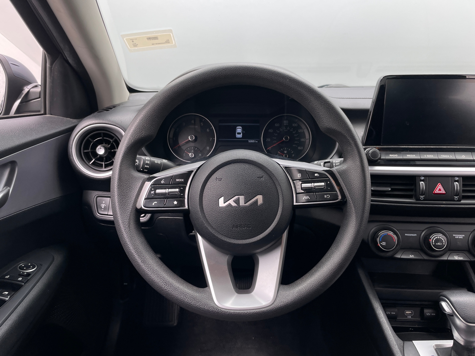 Thumbnail: 2022 Kia Forte - 5
