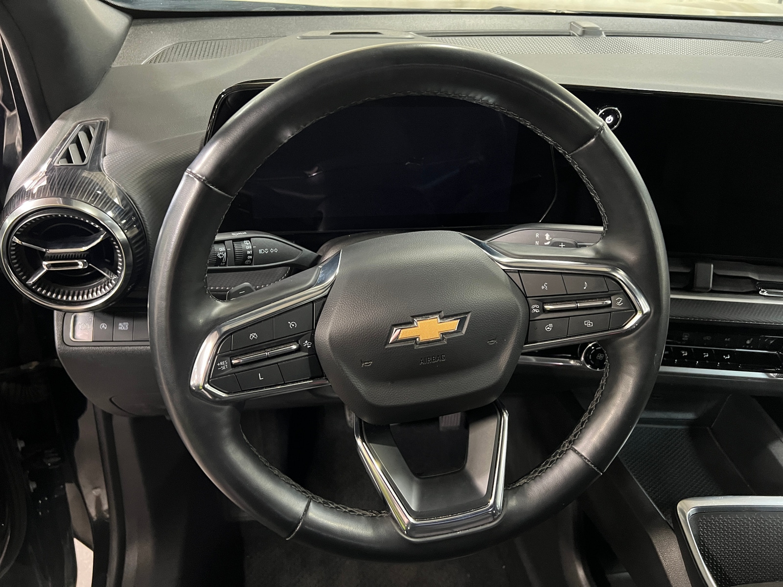 Thumbnail: 2025 Chevrolet Equinox - 5