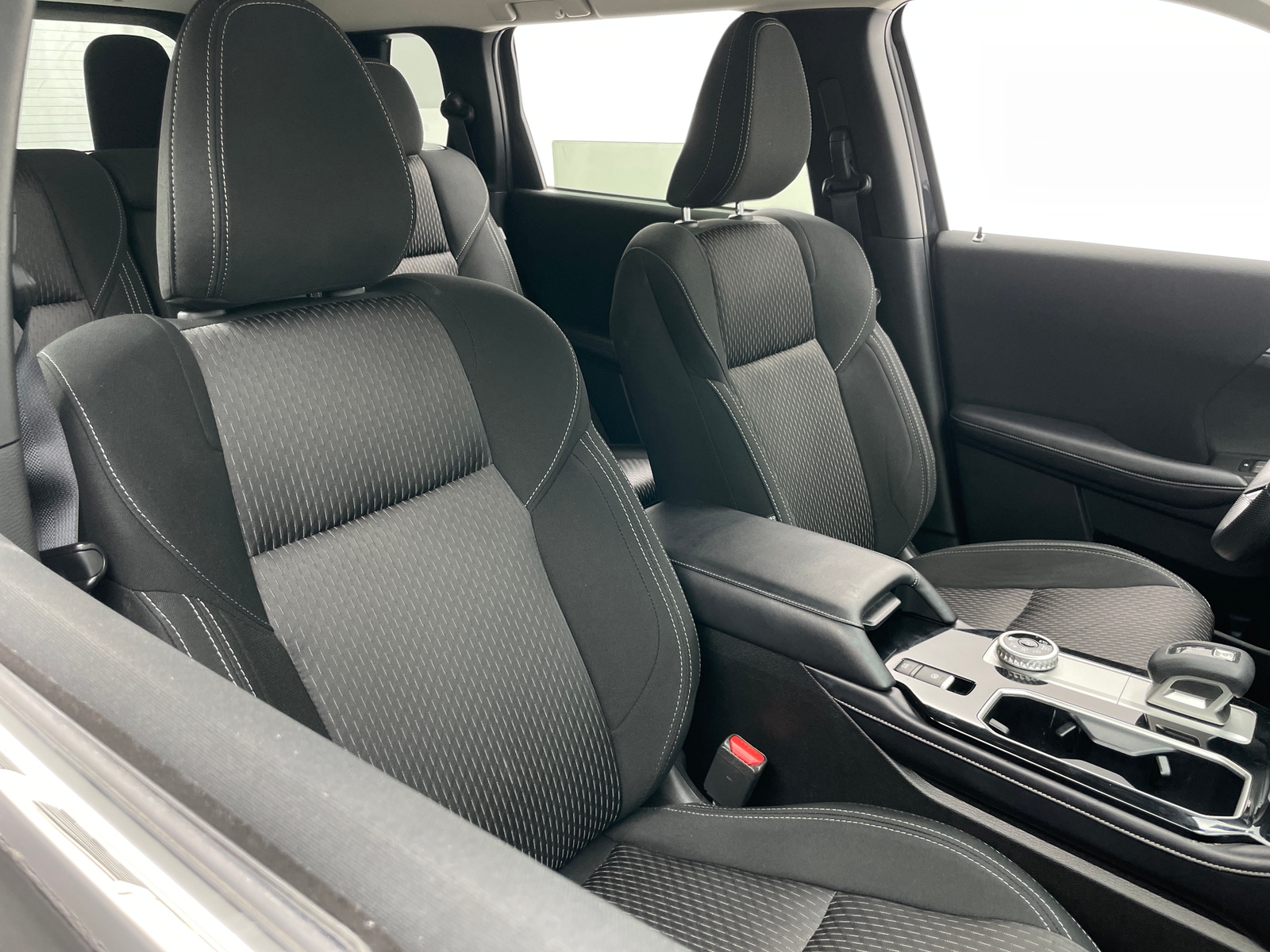 Thumbnail: 2025 Mitsubishi Outlander - 2