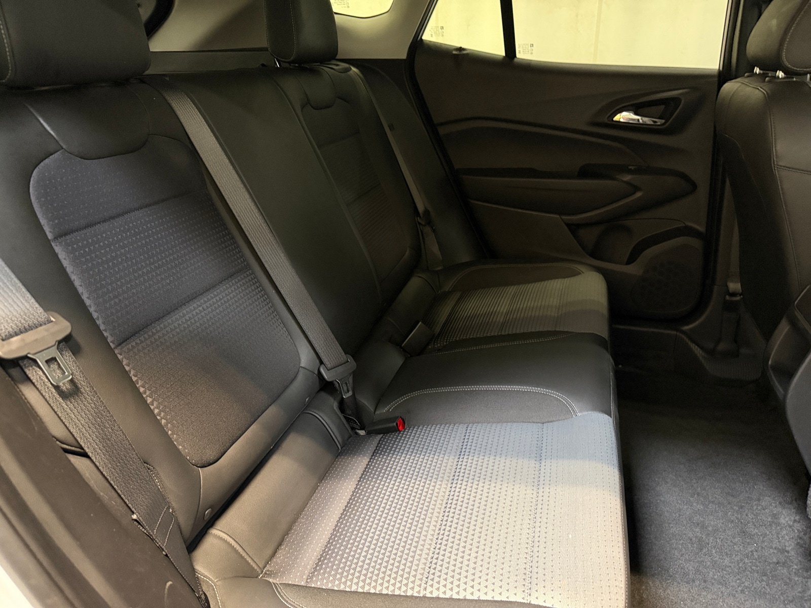 Thumbnail: 2025 Chevrolet Trax - 5