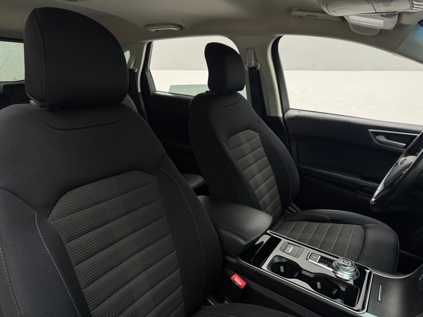 Thumbnail: 2019 Ford Edge - 2