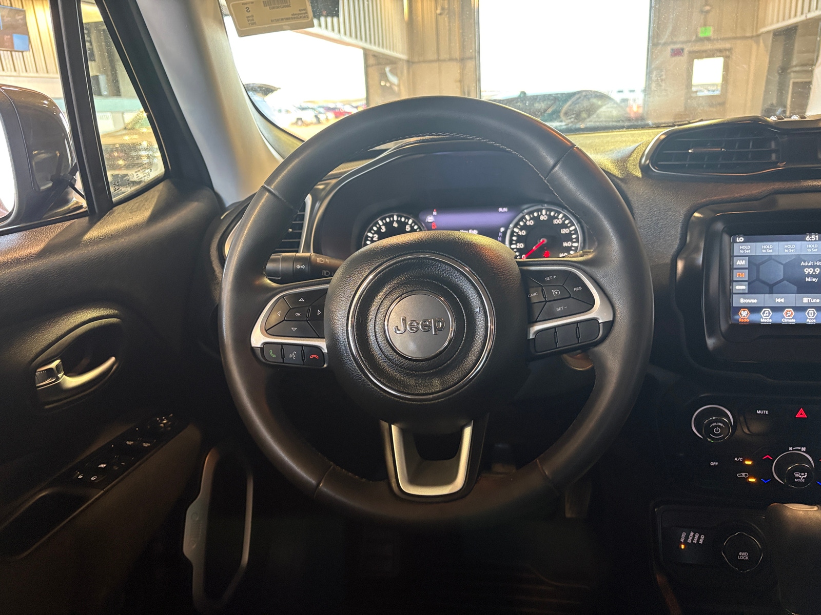 Thumbnail: 2021 Jeep Renegade - 5