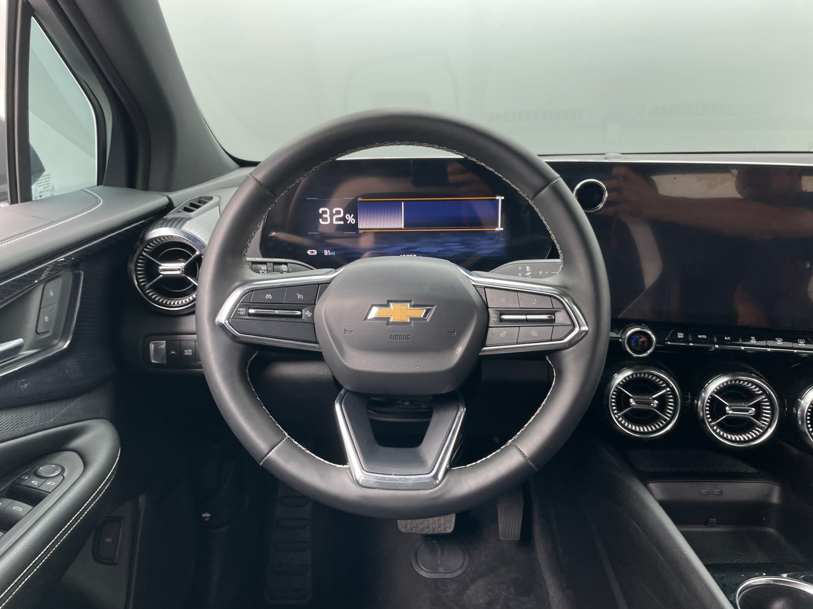 Thumbnail: 2024 Chevrolet Blazer EV - 4