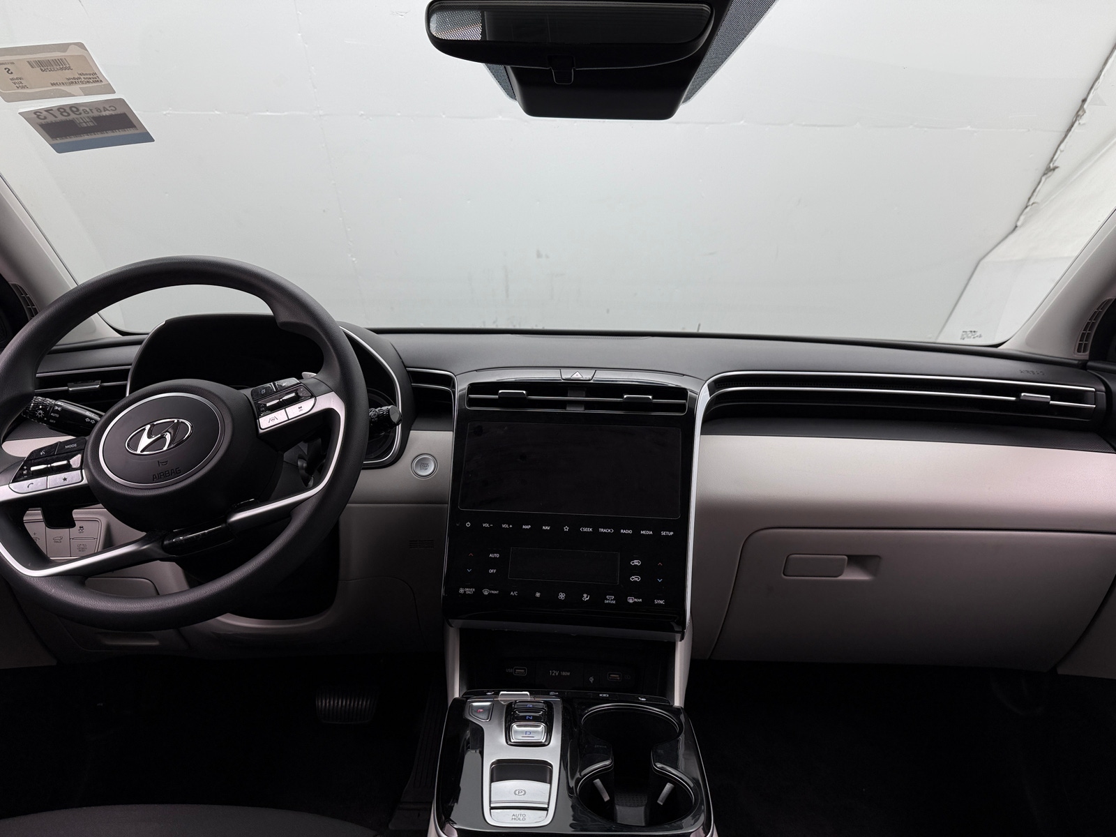 Thumbnail: 2024 Hyundai Tucson - 3