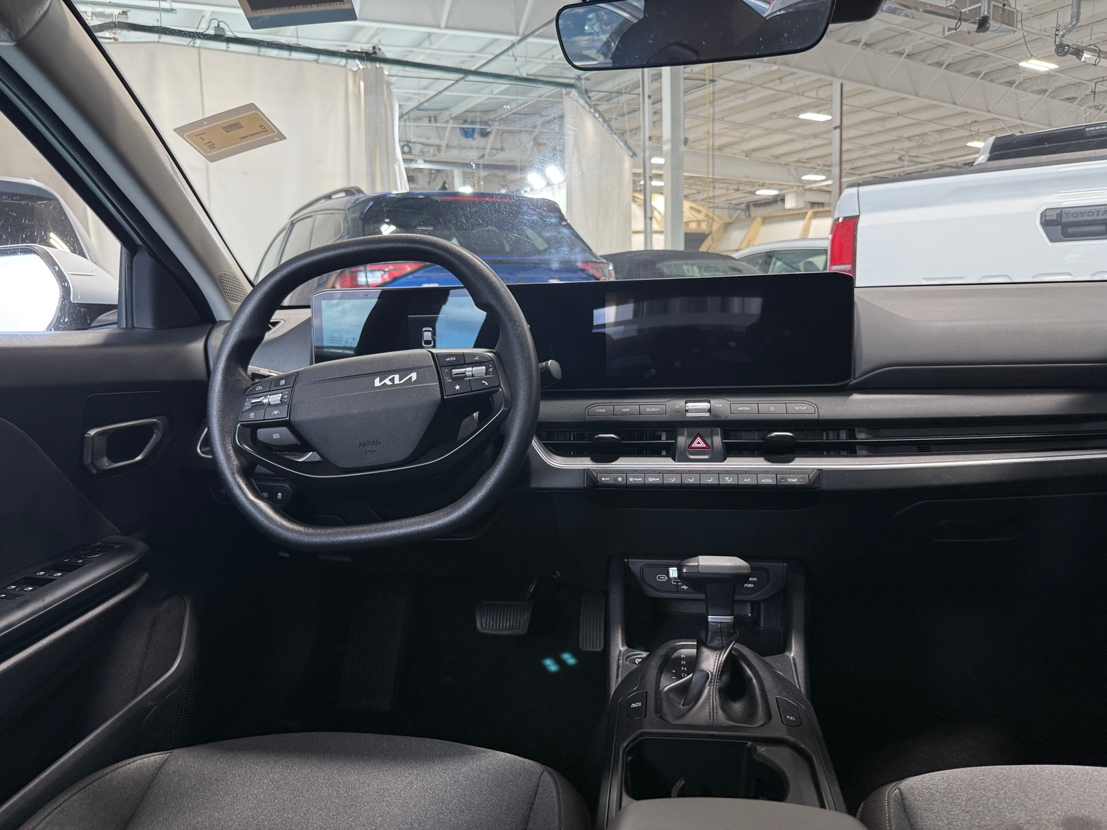 Thumbnail: 2025 Kia K4 - 3