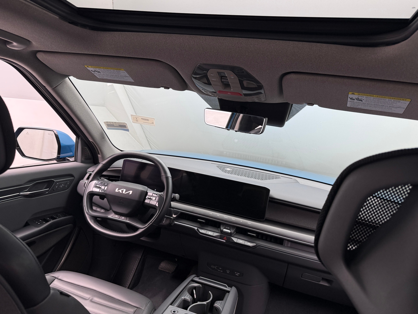 Thumbnail: 2024 Kia EV9 - 2