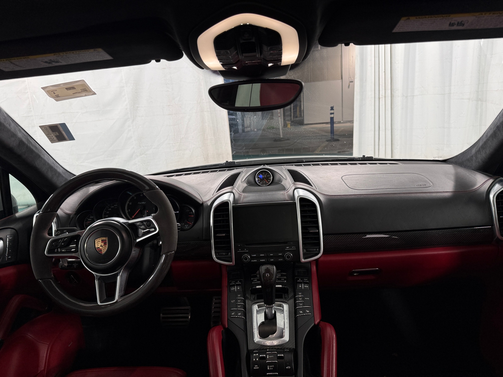 Thumbnail: 2018 Porsche Cayenne - 2