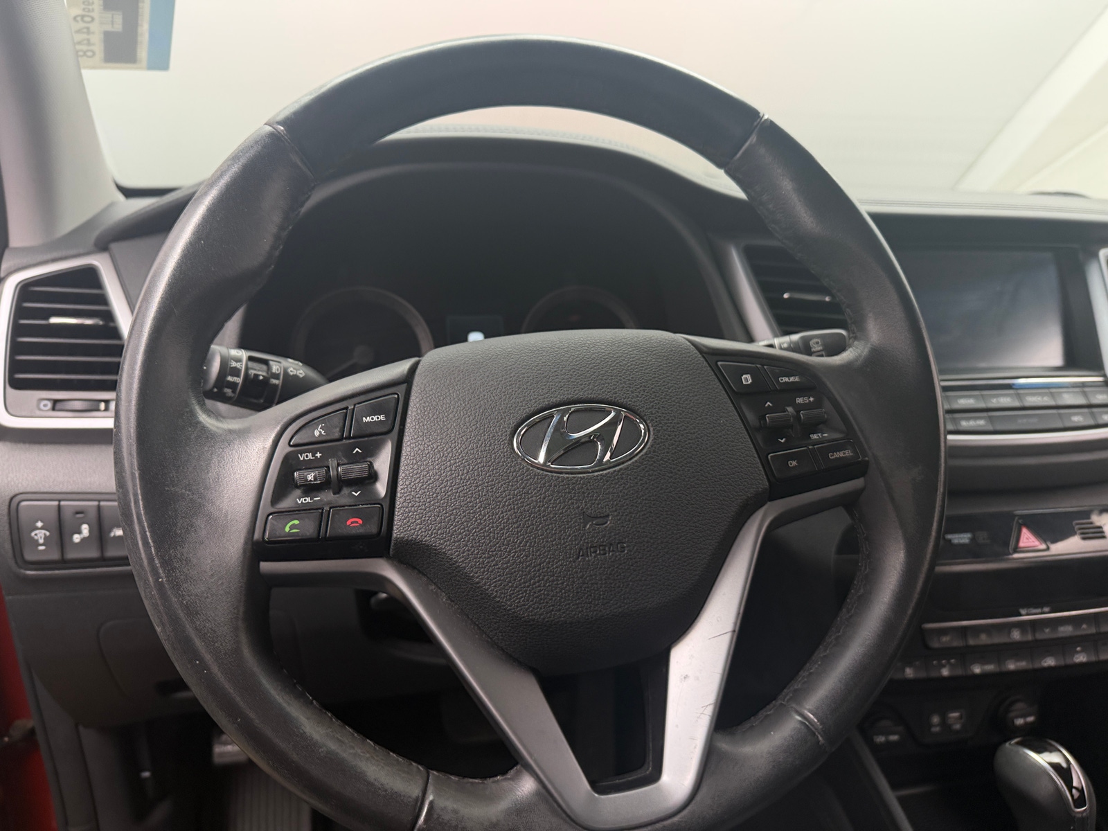 Thumbnail: 2016 Hyundai Tucson - 5