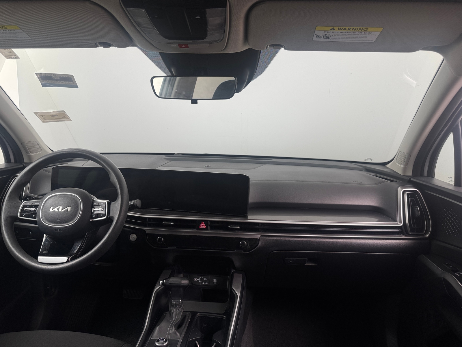 Thumbnail: 2024 Kia Sorento - 3