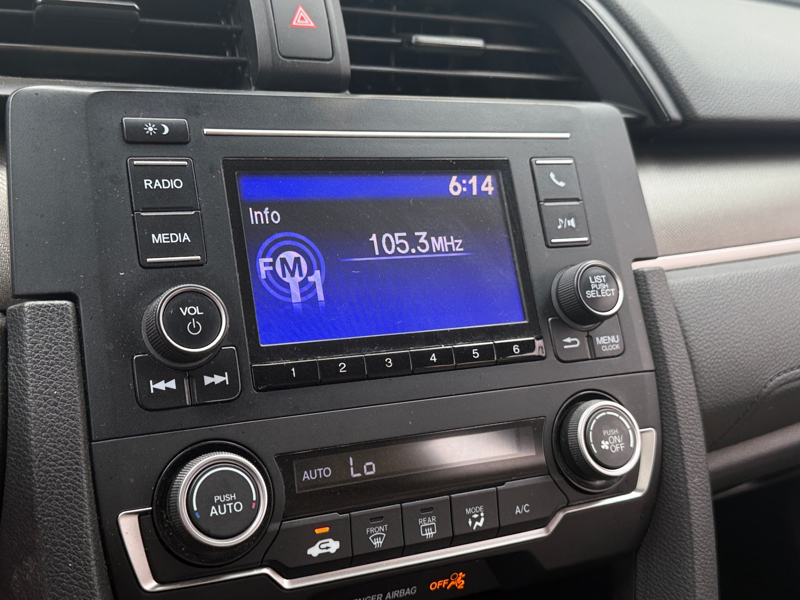 Thumbnail: 2019 Honda Civic - 4