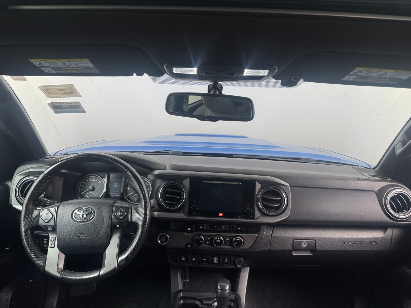 Thumbnail: 2017 Toyota Tacoma - 3