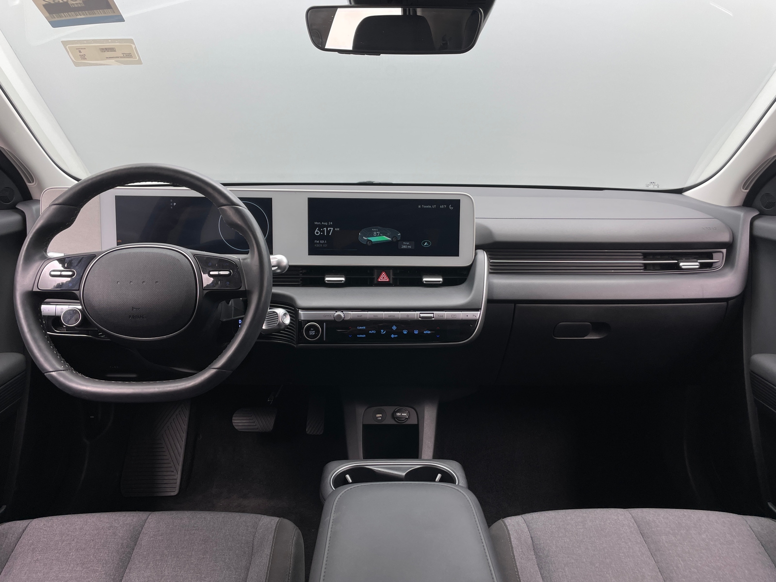 Thumbnail: 2024 Hyundai Ioniq 5 - 3