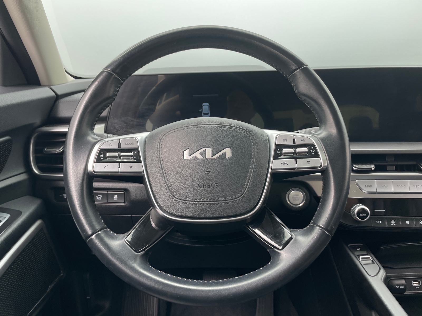 Thumbnail: 2025 Kia Telluride - 4