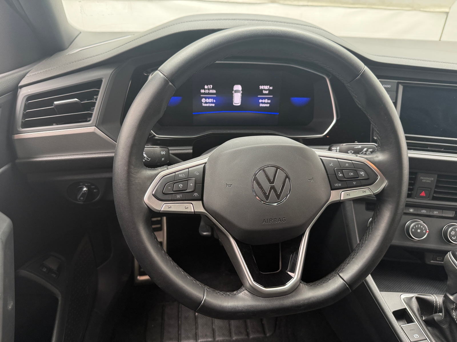 Thumbnail: 2023 Volkswagen Jetta - 5
