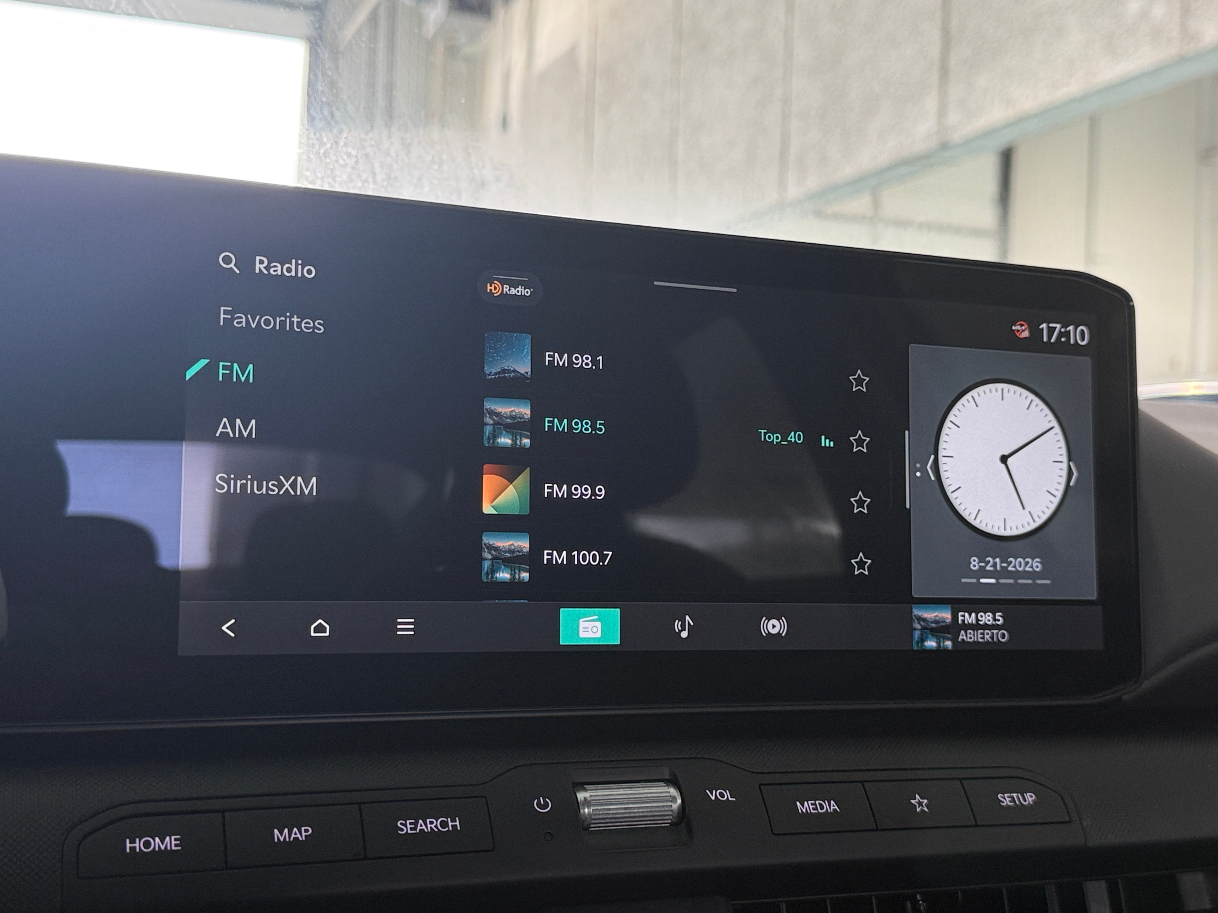 2025 Kia K4 LXS - Photo 13