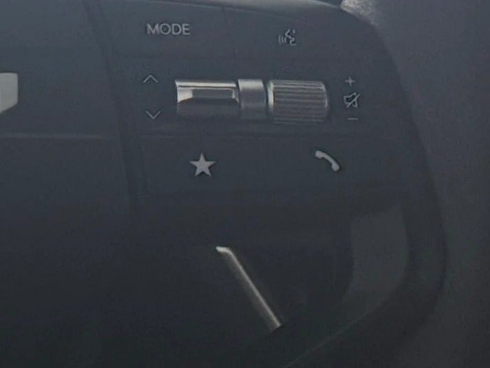 2025 Kia K4 LXS - Photo 16