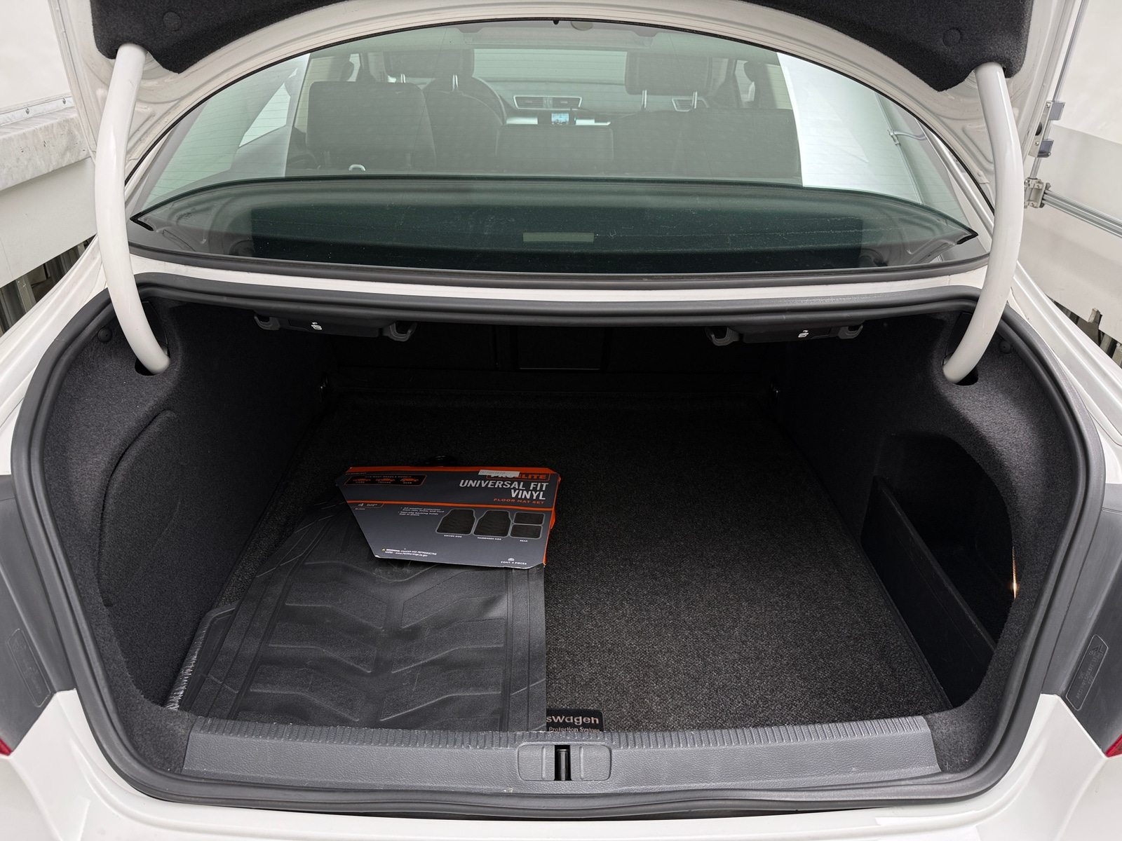 Thumbnail: 2014 Volkswagen CC - 6