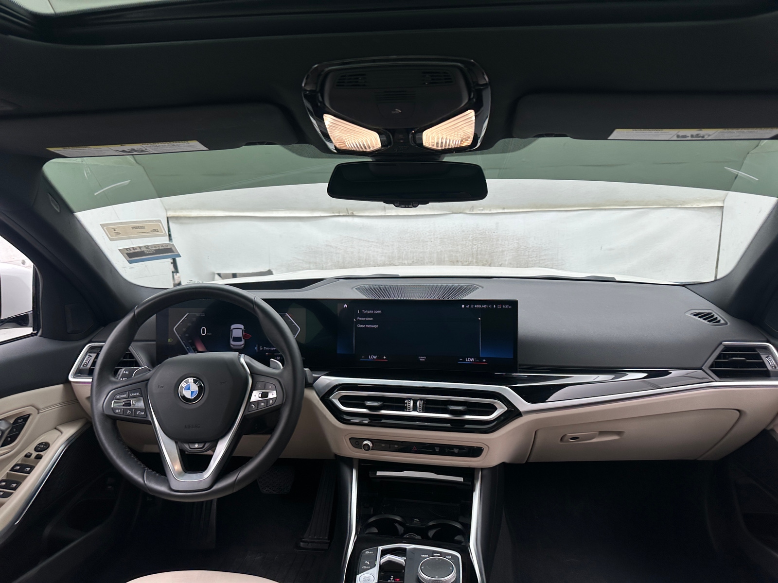 Thumbnail: 2023 BMW 3 Series - 2