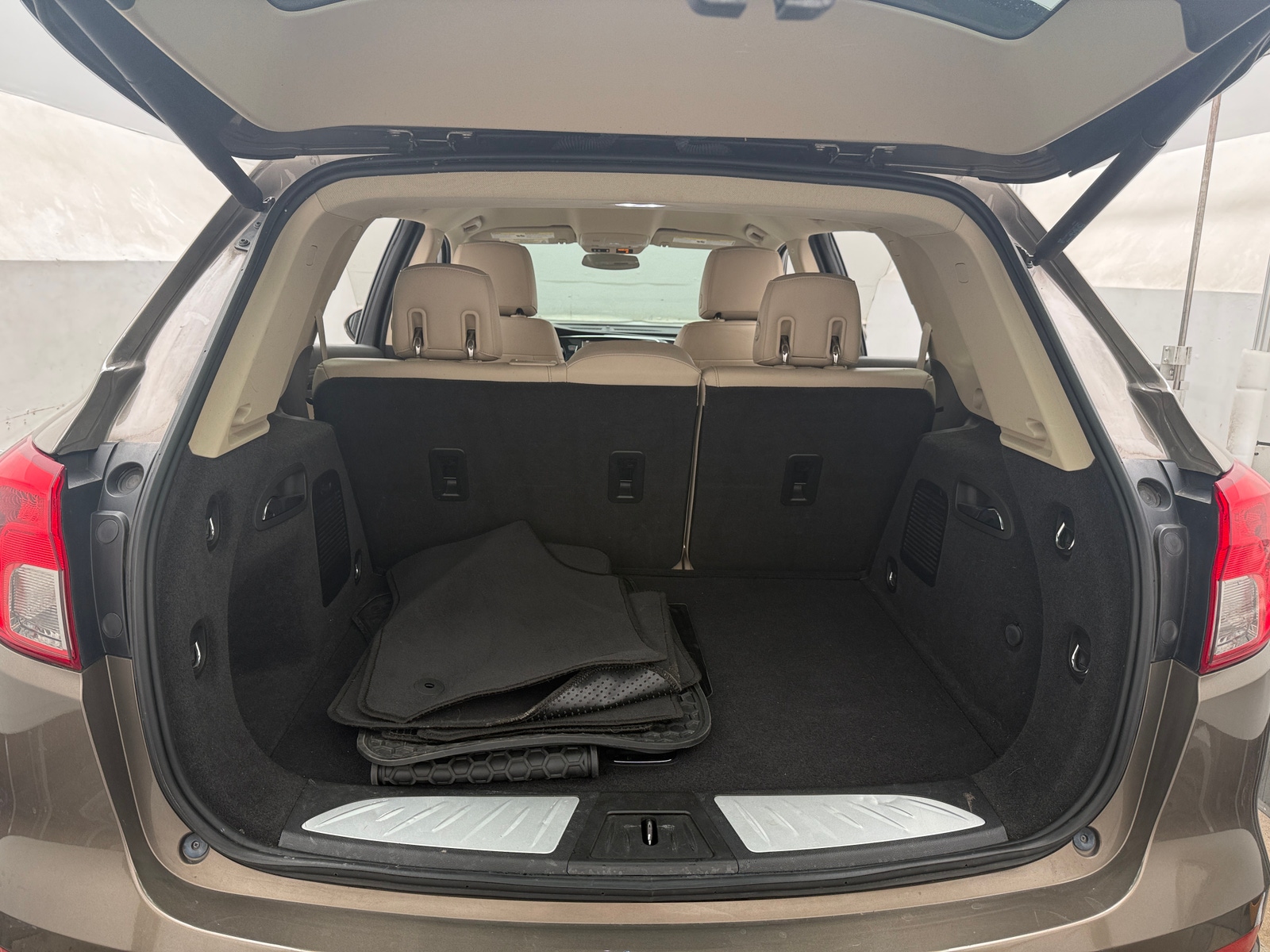 Thumbnail: 2017 Buick Envision - 6
