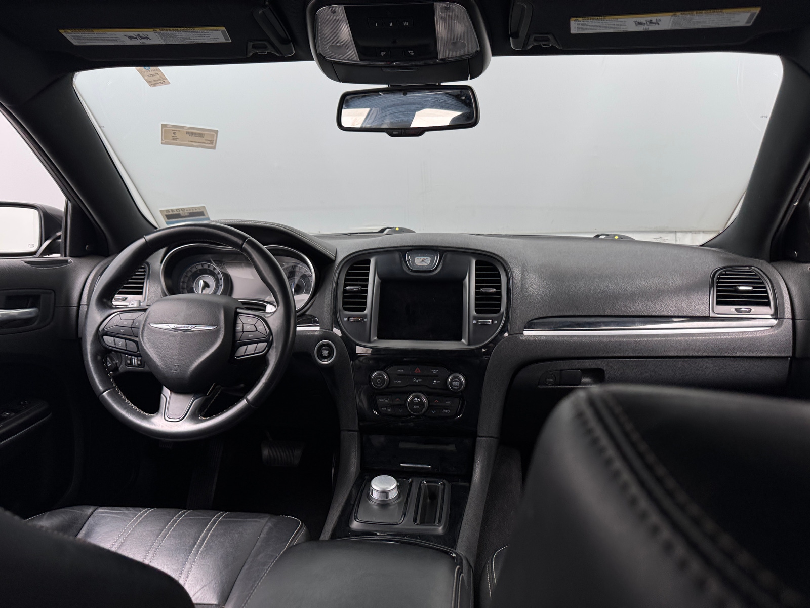 Thumbnail: 2021 Chrysler 300 - 2