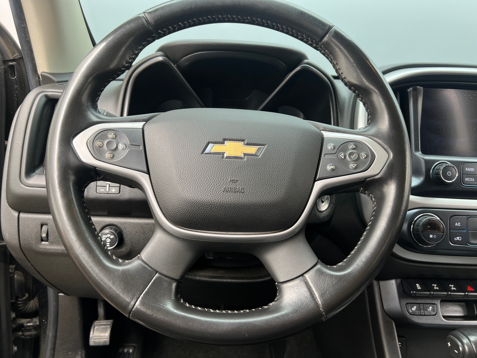 Thumbnail: 2018 Chevrolet Colorado - 4