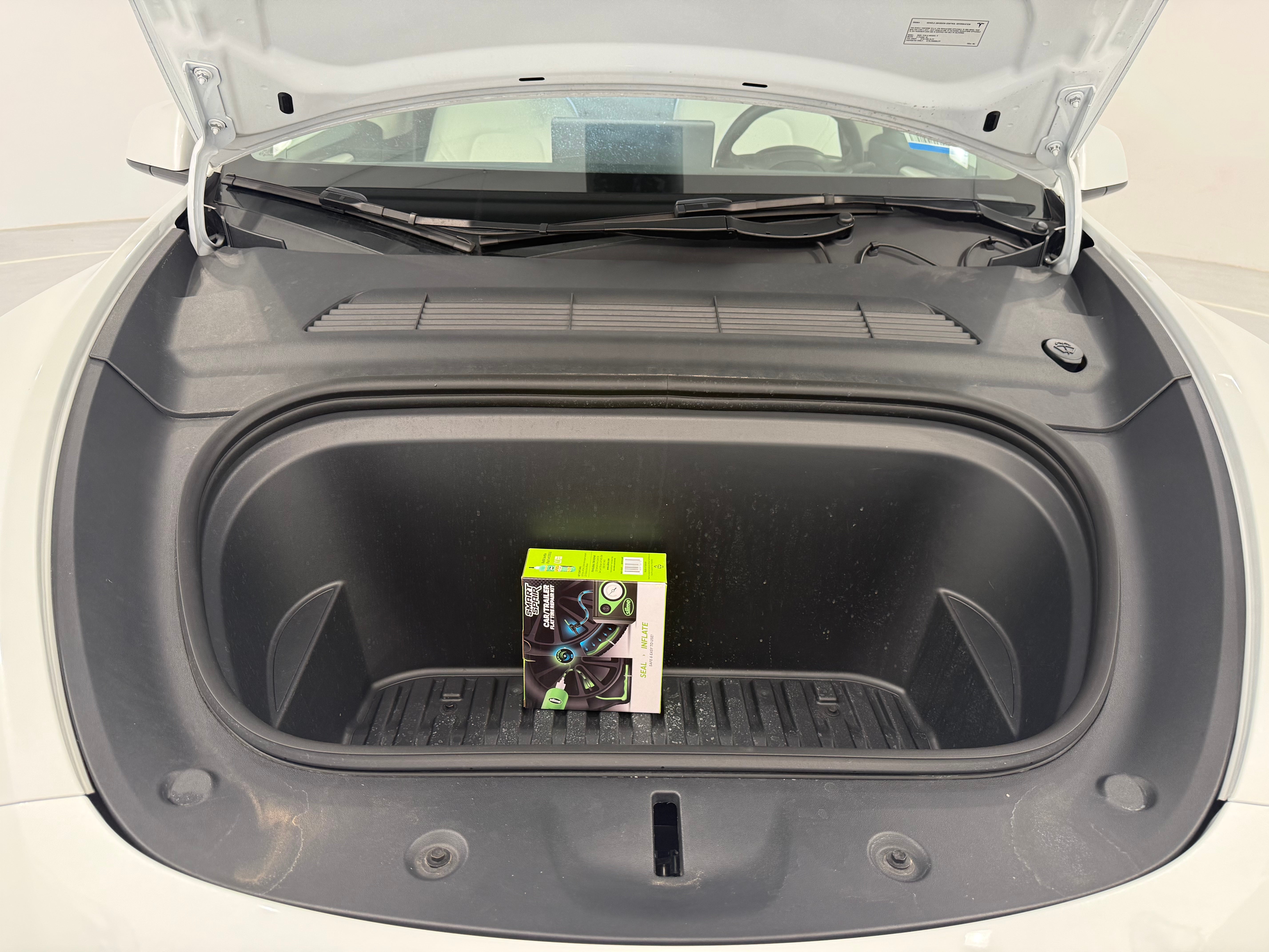 Used 2025 Tesla Model Y Long Range with VIN 7SAYGAEEXSF295964 for sale in Auburn, WA