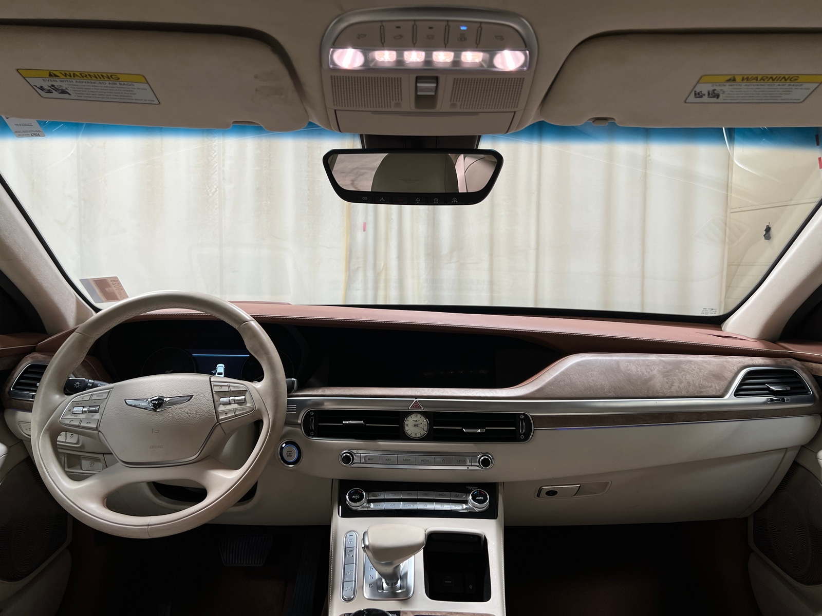 Thumbnail: 2021 Genesis G90 - 2