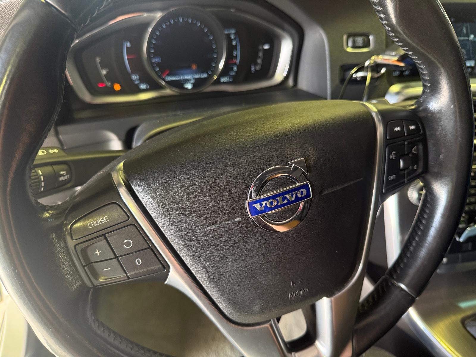 Thumbnail: 2016 Volvo S60 - 4