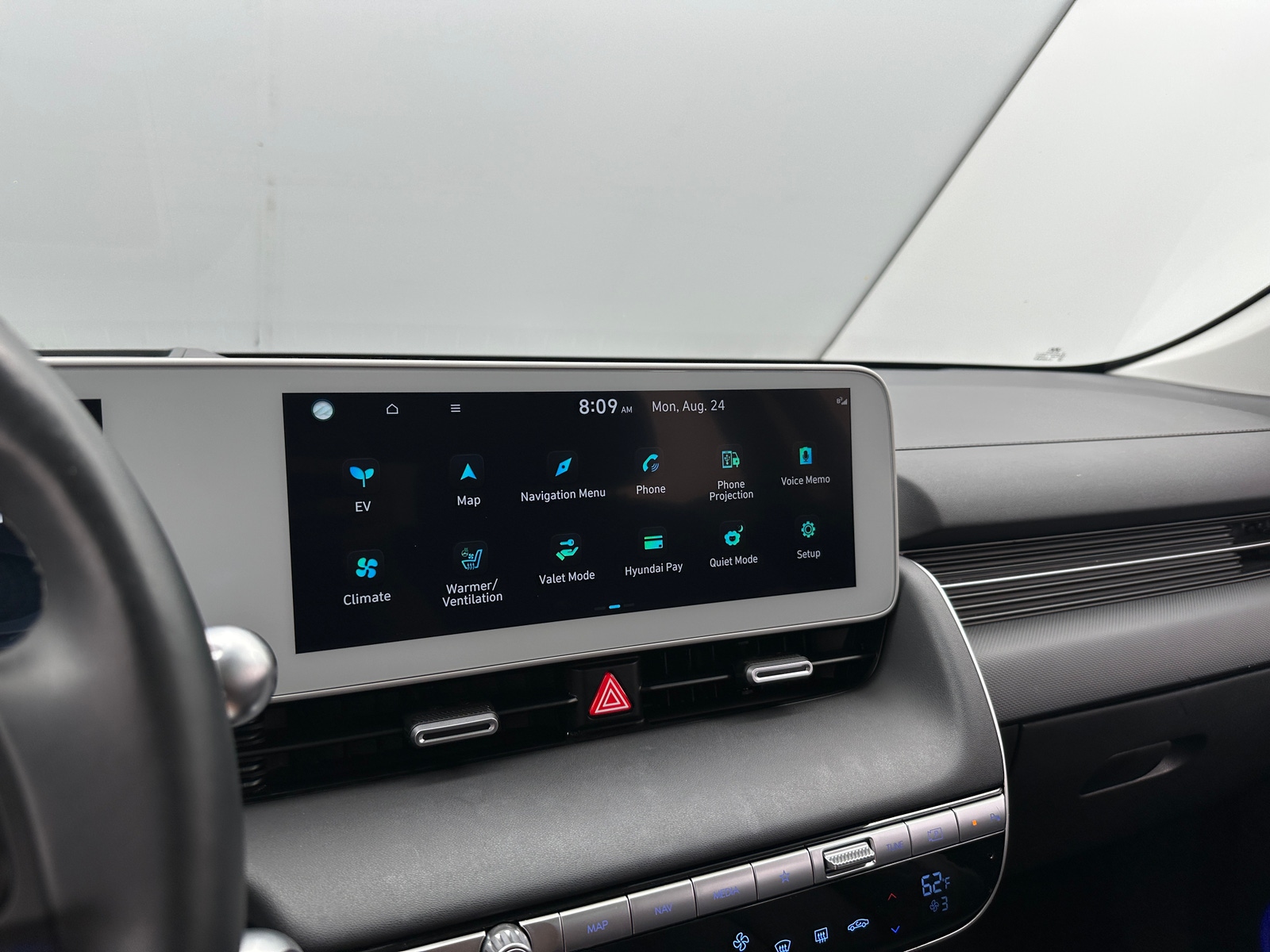 Thumbnail: 2024 Hyundai Ioniq 5 - 3