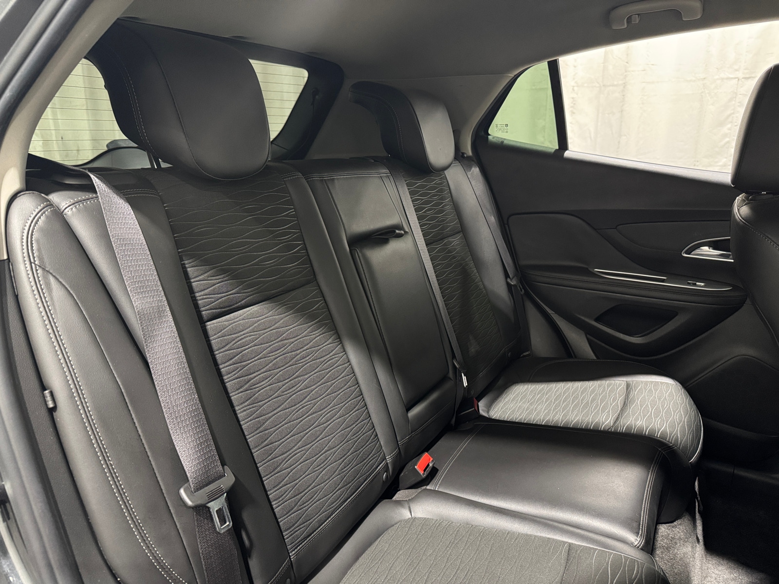 Thumbnail: 2016 Buick Encore - 5