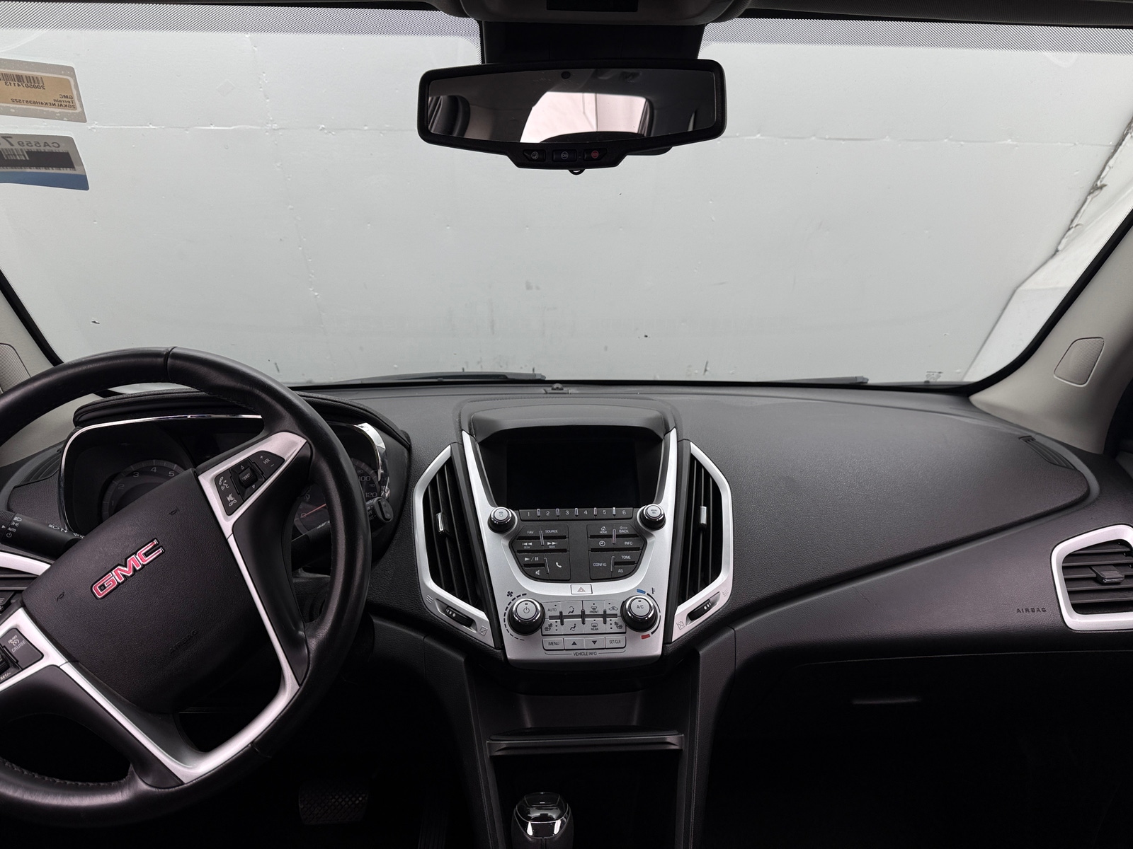 Thumbnail: 2017 GMC Terrain - 3