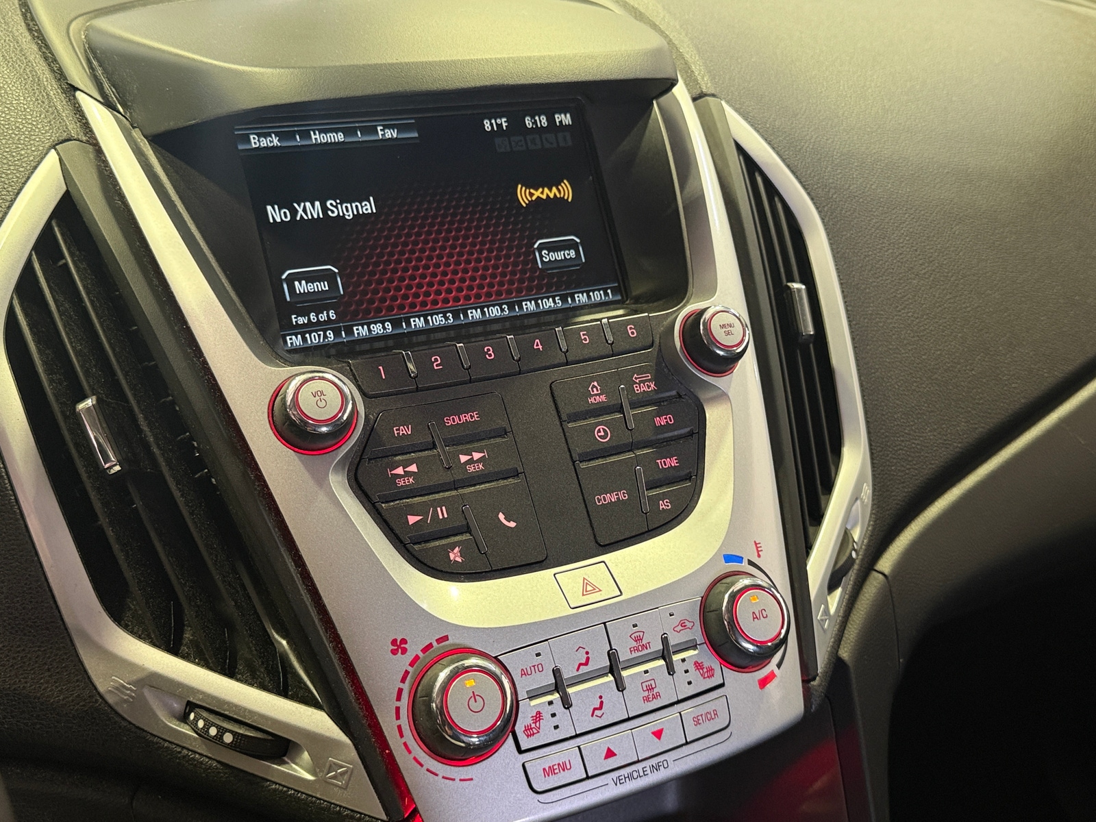 Thumbnail: 2017 GMC Terrain - 4