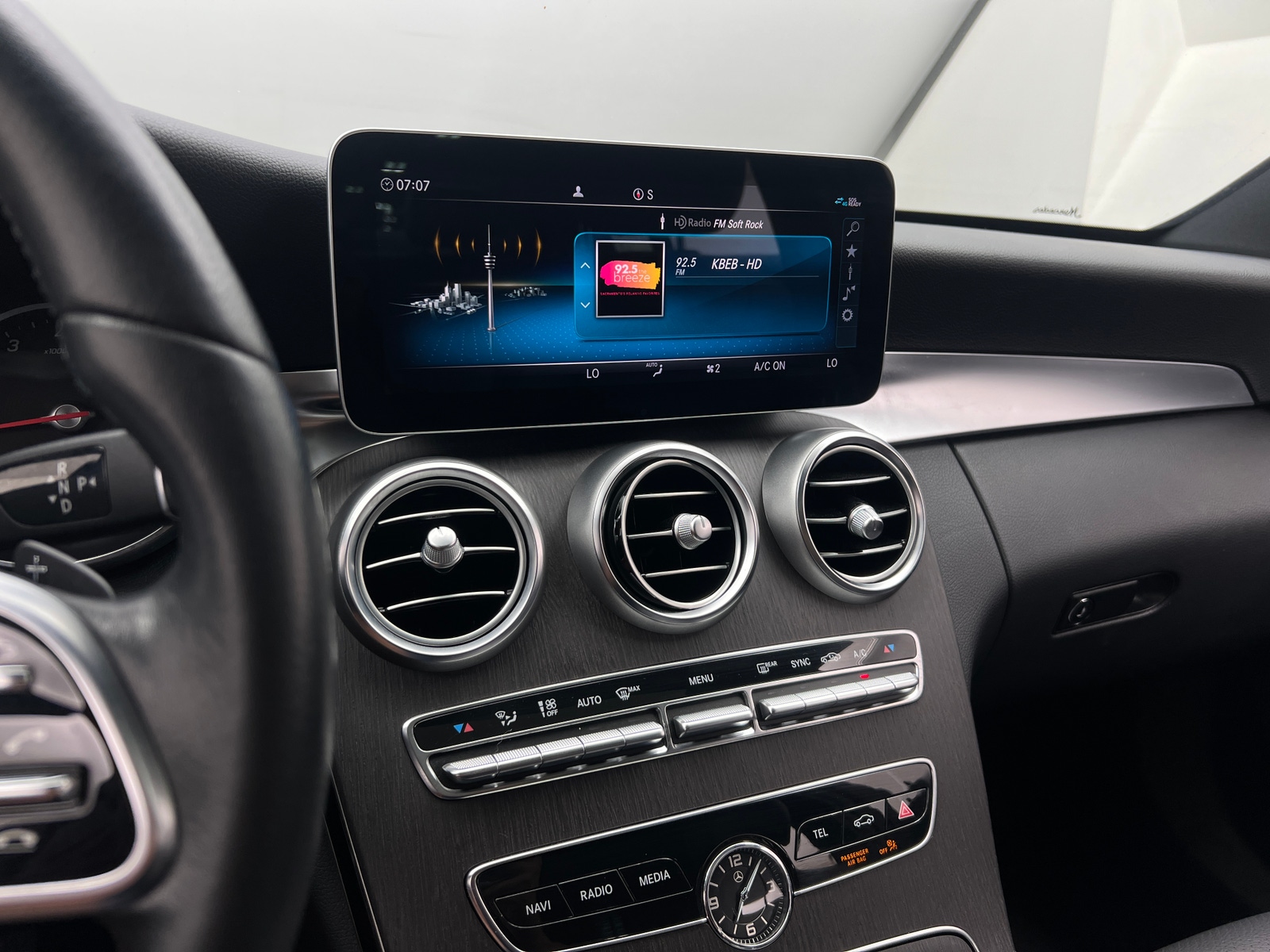 Thumbnail: 2019 Mercedes-Benz C-Class - 3